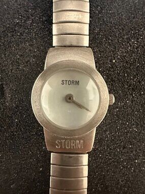 Storm Watch Women Silver Tone Stretch Band Small Round 19MM Dial 6"